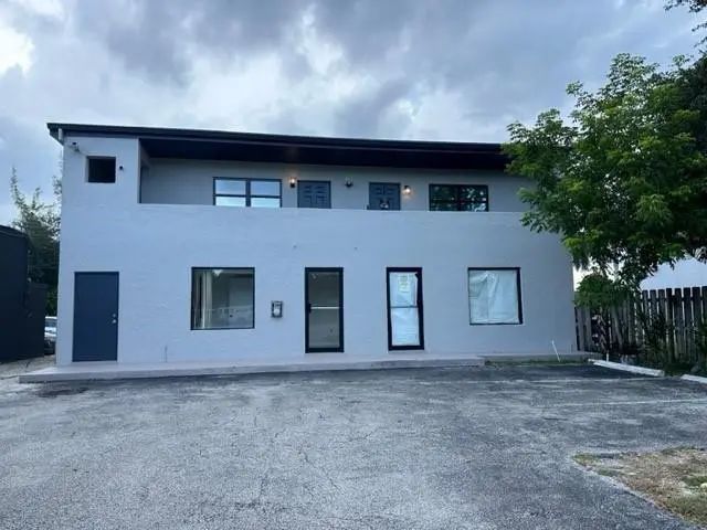 2 of 2 - 1337 Ne 4th Avenue, Fort Lauderdale, FL