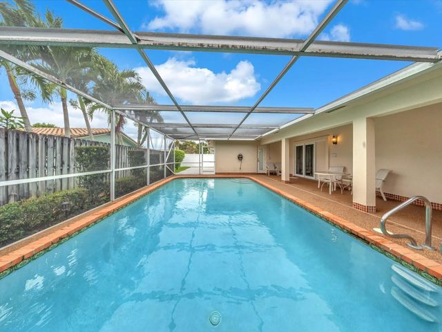 5 of 39 - 6620 Nw 23rd Street, Margate, FL