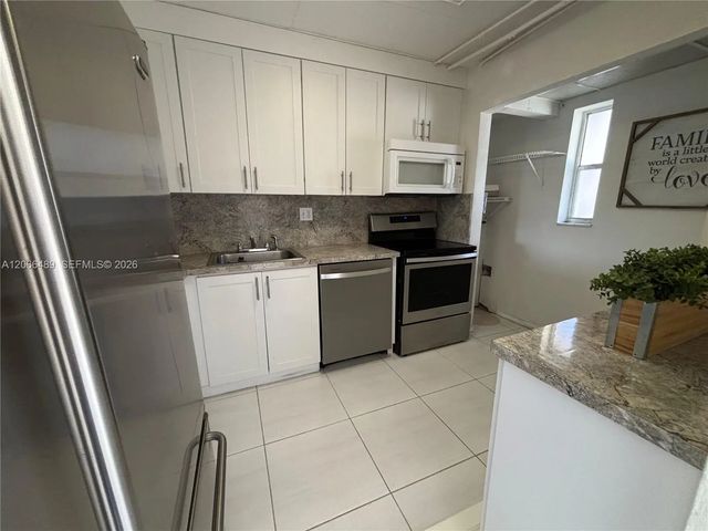 3 of 29 - 8060 Fairview Drive #101, Tamarac, FL