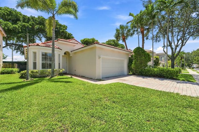 2 of 34 - 7778 Nw 17th Place, Pembroke Pines, FL