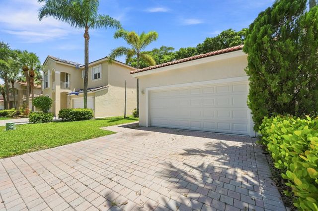 3 of 34 - 7778 Nw 17th Place, Pembroke Pines, FL