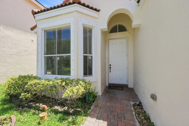 5 of 34 - 7778 Nw 17th Place, Pembroke Pines, FL