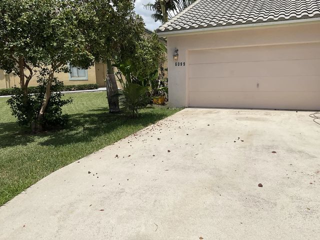 3 of 25 - 6099 Farmers Place, Lake Worth, FL