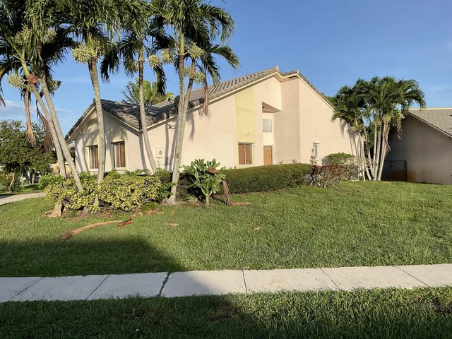 4 of 25 - 6099 Farmers Place, Lake Worth, FL