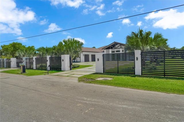 4 of 34 - 17510 Sw 48 Street, Southwest Ranches, FL