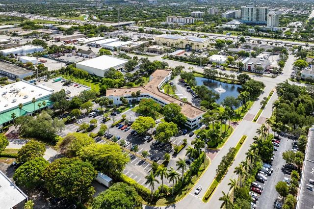2 of 25 - 555 Sw 12th Avenue #104, Pompano Beach, FL