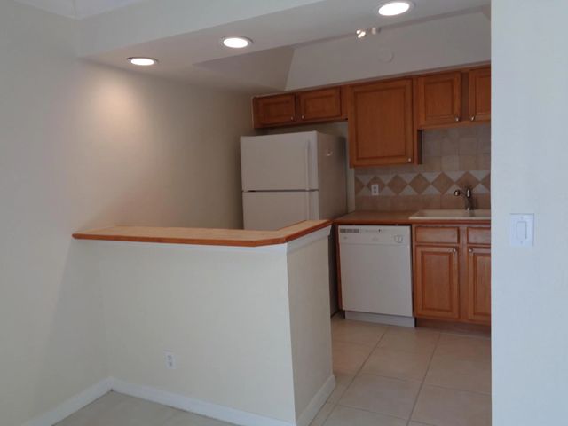 4 of 25 - 312 Southwind Drive #104, North Palm Beach, FL