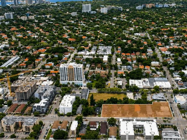 3 of 11 - Sw 7th Street, Miami, FL