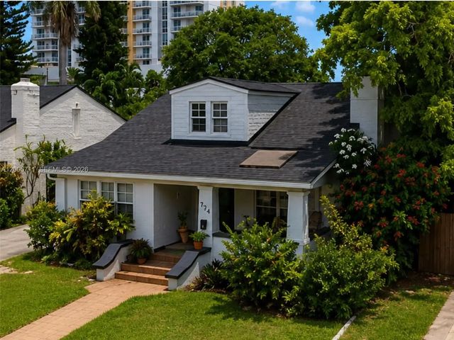 4 of 11 - Sw 7th Street, Miami, FL