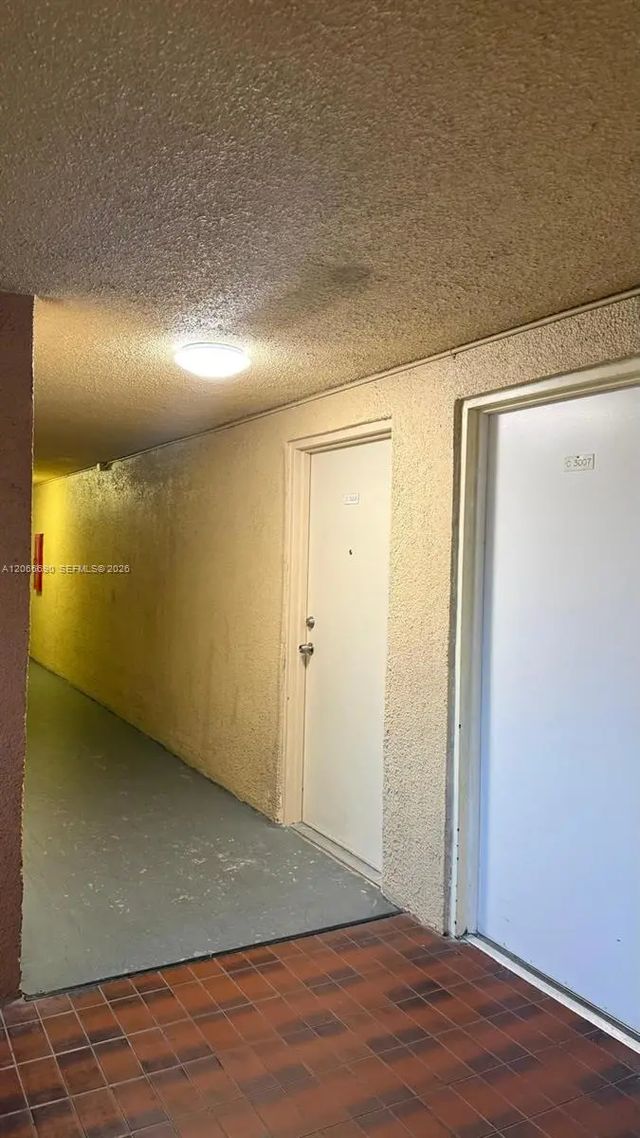 3 of 26 - 17530 Nw 68th Avenue #c3008, Hialeah, FL