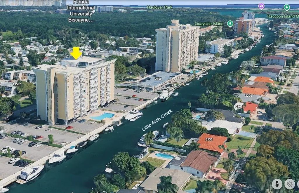 2020 Ne 135th Street #502, North Miami