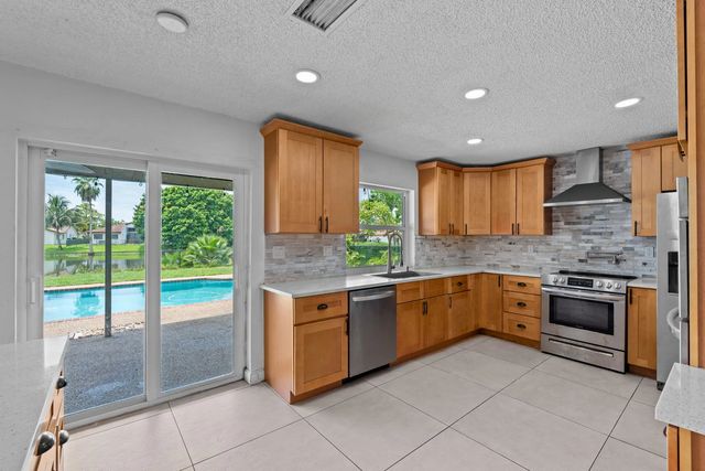 5 of 50 - 8560 Nw 2nd Street, Coral Springs, FL