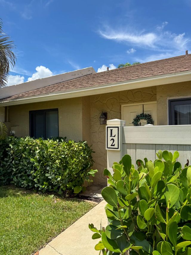 2 of 21 - 10295 Boca Bend  W #l2, Boca Raton, FL
