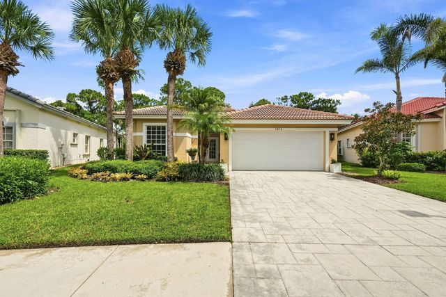 2 of 36 - 4870 Se Devenwood Way, Stuart, FL