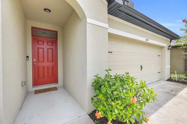 2 of 48 - 6379 Nw Northwood Loop, Port St. Lucie, FL