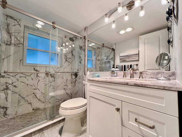 4 of 15 - 131 Andover F, West Palm Beach, FL