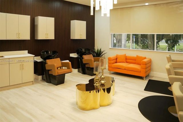 4 of 6 - 1571 Nw 13th Court, Miami, FL