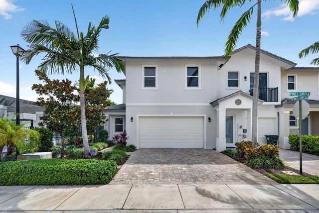 2 of 63 - 6994 Pines Circle, Coconut Creek, FL