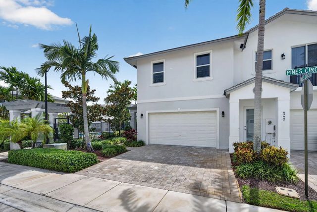 3 of 63 - 6994 Pines Circle, Coconut Creek, FL