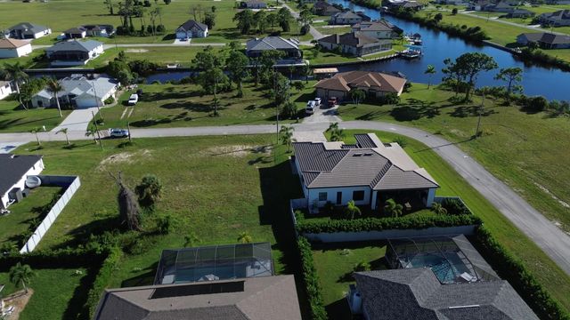 3 of 9 - 3437 Nw 18th Street, Cape Coral, FL