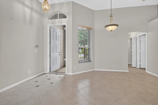 3 of 21 - 6783 Las Colinas Court, Lake Worth, FL