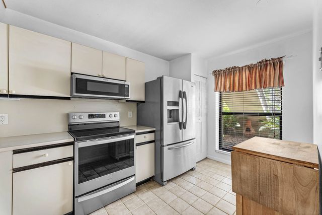 5 of 24 - 3349 Lucerne Park Drive, Greenacres, FL
