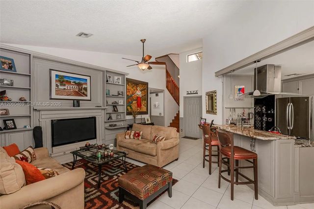 4 of 29 - 9204 S Chelsea Drive S, Plantation, FL
