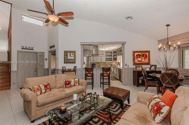 5 of 29 - 9204 S Chelsea Drive S, Plantation, FL