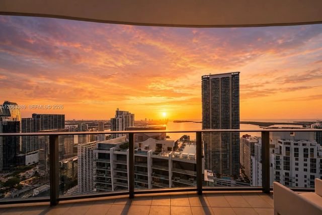 3 of 64 - 1000 Brickell Plaza #ph5503, Miami, FL