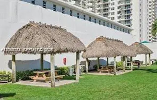4 of 43 - 5601 Ne Collins Avenue #714, Miami Beach, FL