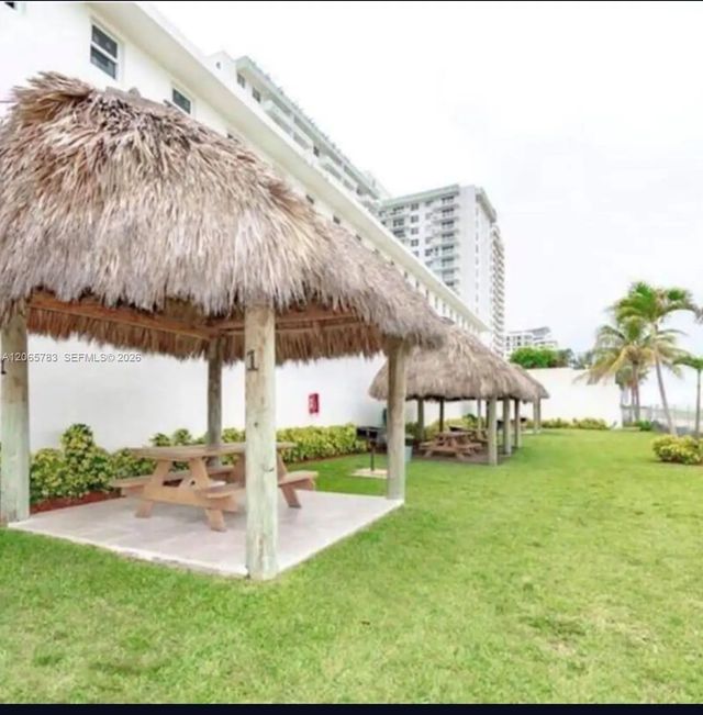 5 of 43 - 5601 Ne Collins Avenue #714, Miami Beach, FL