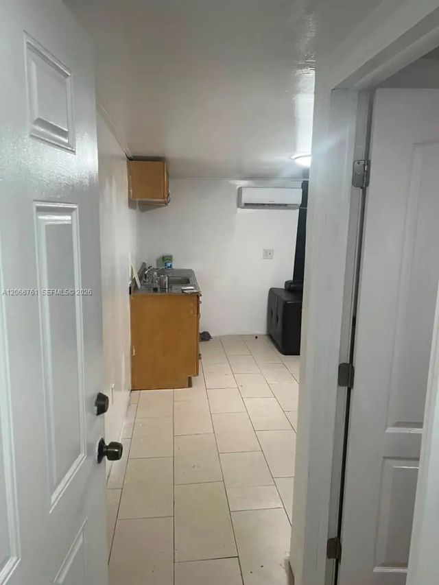 2 of 24 - 6841 Atlanta Street, Hollywood, FL