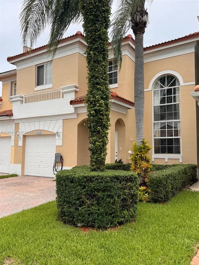 2 of 28 - 16261 Sw 101st Terrace, Miami, FL