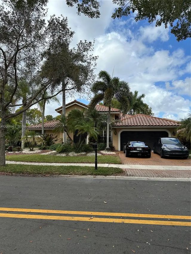 5 of 6 - 966 Spoonbill Circle, Weston, FL