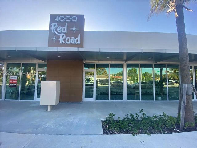 2 of 3 - 4000 Sw 57th Avenue, South Miami, FL
