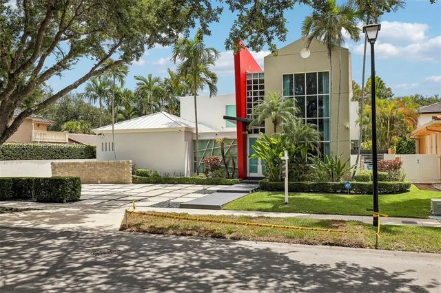 16581 Nw 84th Avenue, Miami Lakes