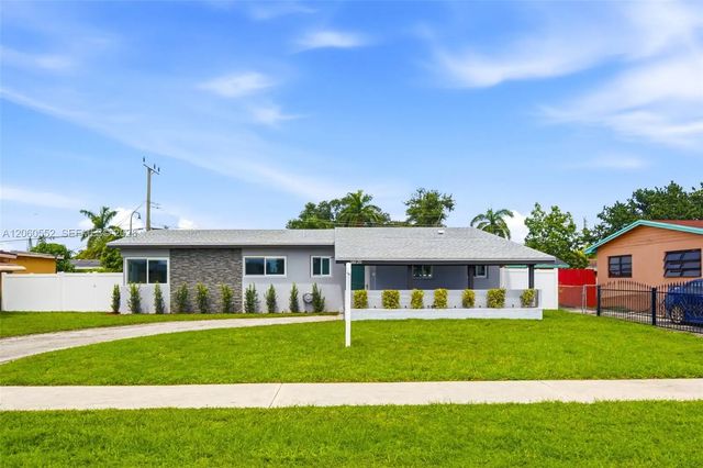 2 of 43 - 18120 Nw 16th Avenue, Miami Gardens, FL