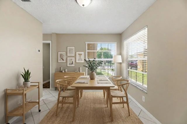 3 of 40 - 2716 Arrowwood Court, Davie, FL