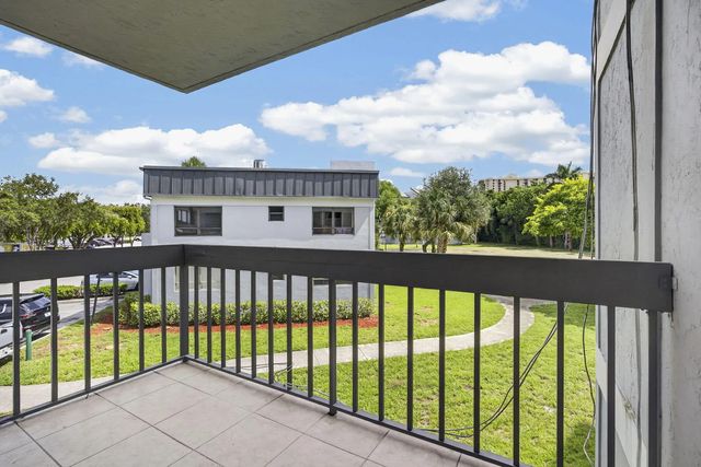 1900 N Congress Avenue #201, West Palm Beach
