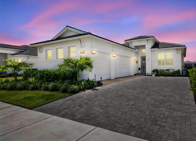2 of 40 - 8605 Sw Cantante Way, Port St. Lucie, FL