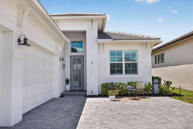 3 of 40 - 8605 Sw Cantante Way, Port St. Lucie, FL