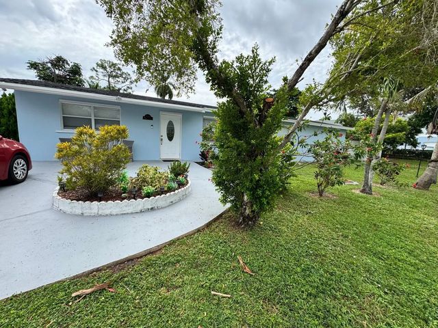 3842 Patio Court, Lake Worth Beach