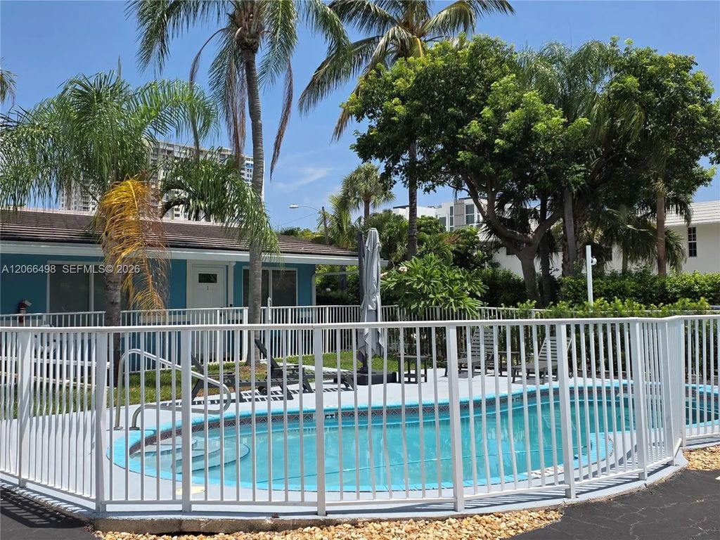 509 Hibiscus Avenue #7, Pompano Beach