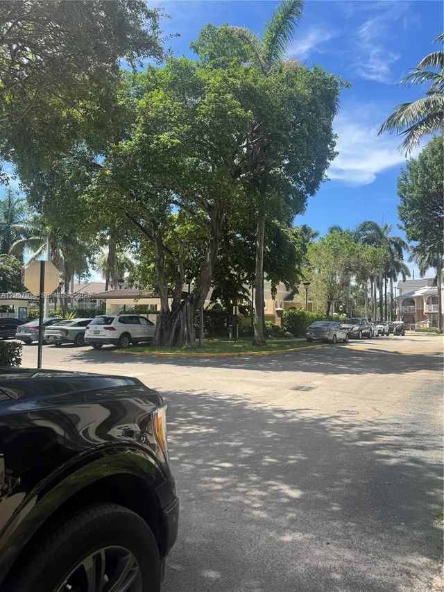 3 of 40 - 8826 W Flagler Street #115, Miami, FL