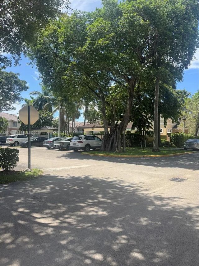 5 of 40 - 8826 W Flagler Street #115, Miami, FL
