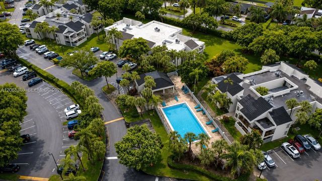 2 of 19 - 13280 Sw 88th Lane #203-b, Miami, FL