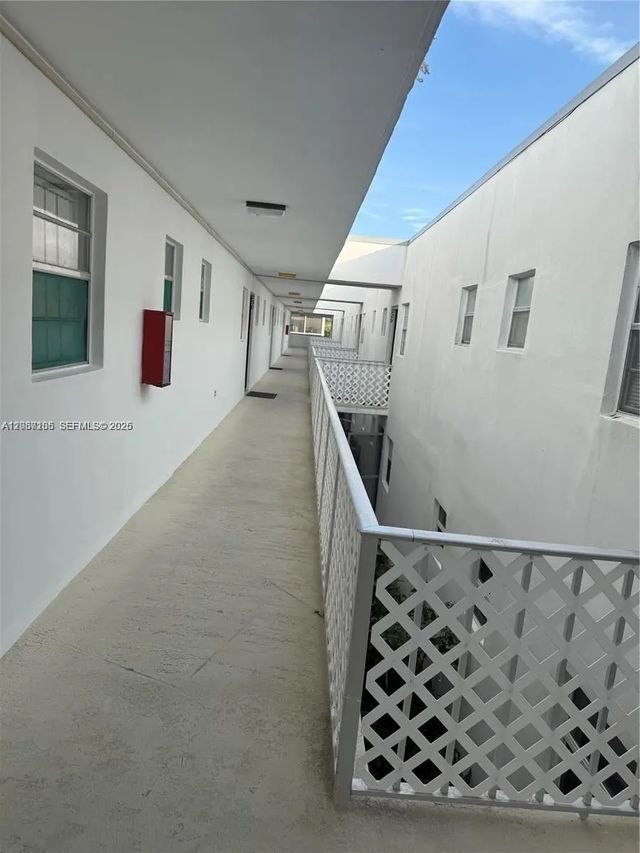 5 of 30 - 6507 Winfield Boulevard #231-c, Margate, FL