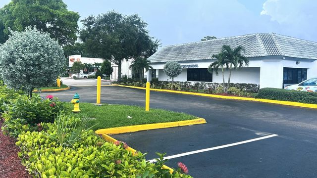5 of 38 - 7100 W Commercial Boulevard #109, Lauderhill, FL