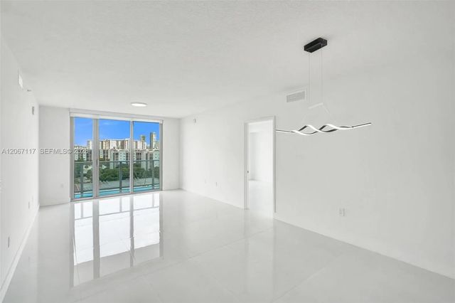 3 of 81 - 330 Sunny Isles Boulevard #5-805, Sunny Isles Beach, FL