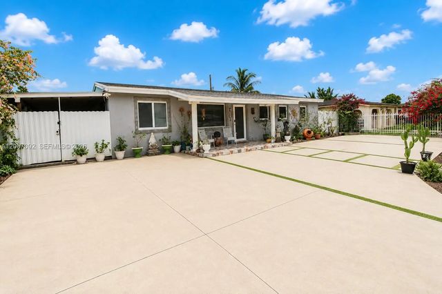 2961 Nw 173rd Terrace, Miami Gardens